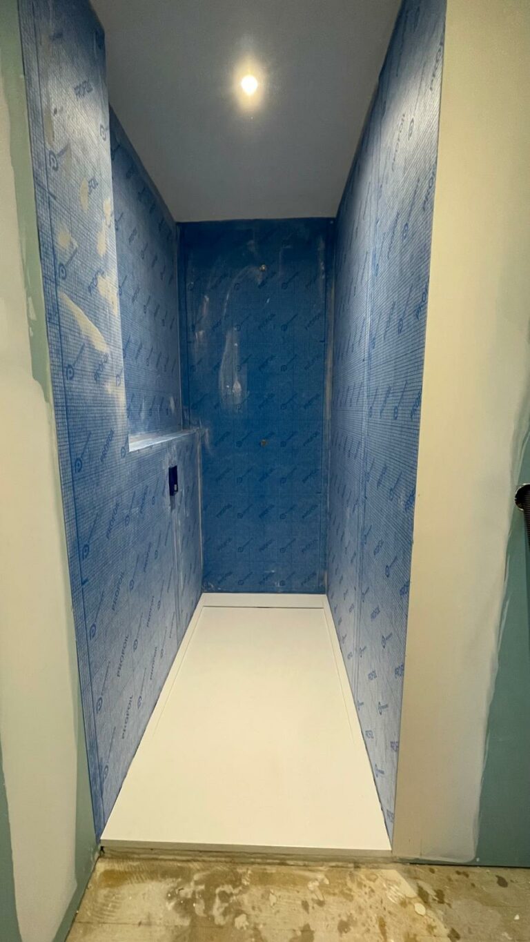 Chantier création salle de bain à Cestas (Rouquet) : début travaux plâtrerie et plomberie SOH.